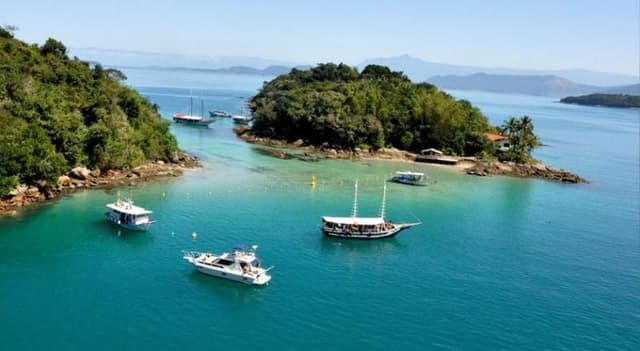 Full Day Ilha Grande